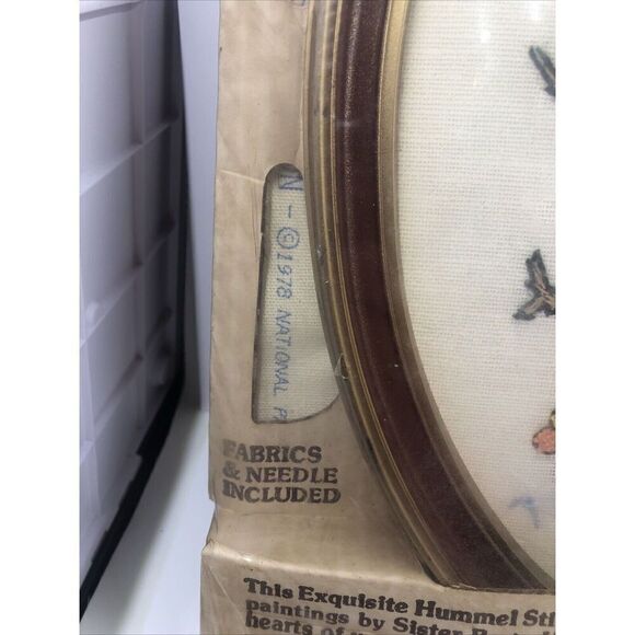 Hummel Stitchery Kit 9”x12” Girl In Apple Tree Unopened #8031 Frame . Vintage - Picture 5 of 16